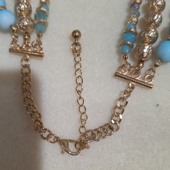 Chic Gold and Turquoise Beaded Necklace Set - Picture 2 of 3